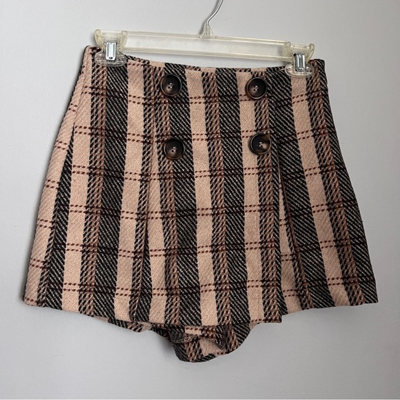 FASHION NOVA Vibe With Me Plaid Skort in Plaid Taupe Size S NWT - Picture 1 of 7